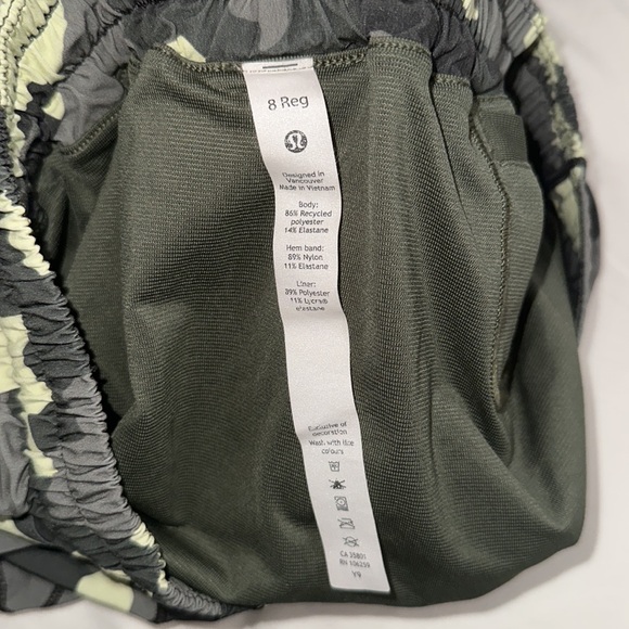 Lululemon Camouflage Shorts - Picture 3 of 3